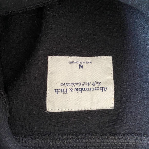 Black crop sweater - Picture 2 of 2